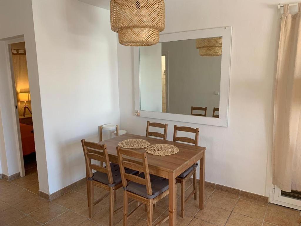 Apartamento para 4-5 personas en es Pujols, Formentera Exterior foto